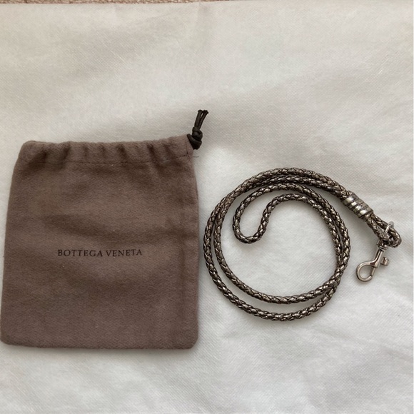 Bottega Veneta Metallic Lanyard Keychain - Picture 2 of 11